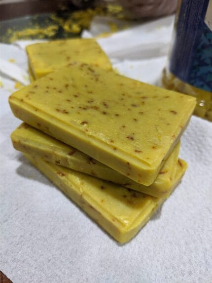 জাফরান সাবান ( Saffron Soap)